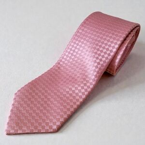 NEW 100% Silk Tie Diamond Checkered Fabric Pink Preppy Office Wedding Wednesday